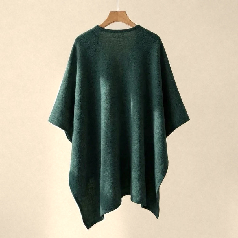 Stugans Poncho i Skogsgrön